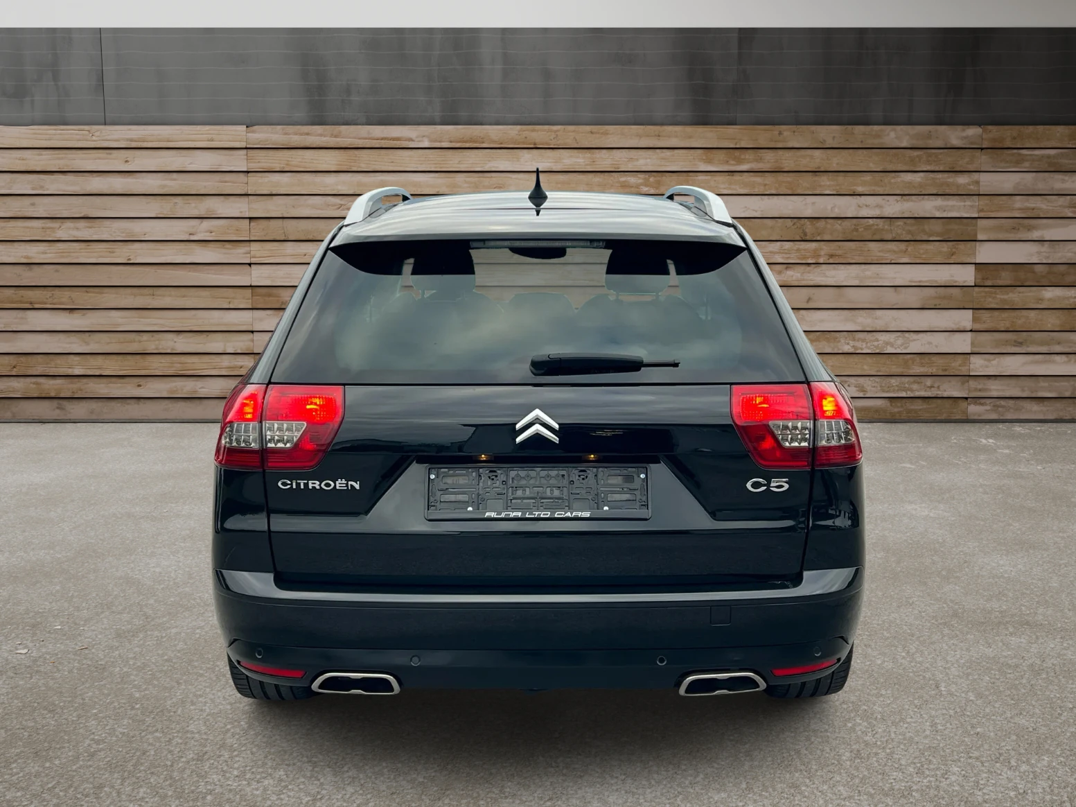 Citroen C5 2.2HDi Exclusive ПРОЧЕТИ ОПИСАНИЕТО - изображение 5