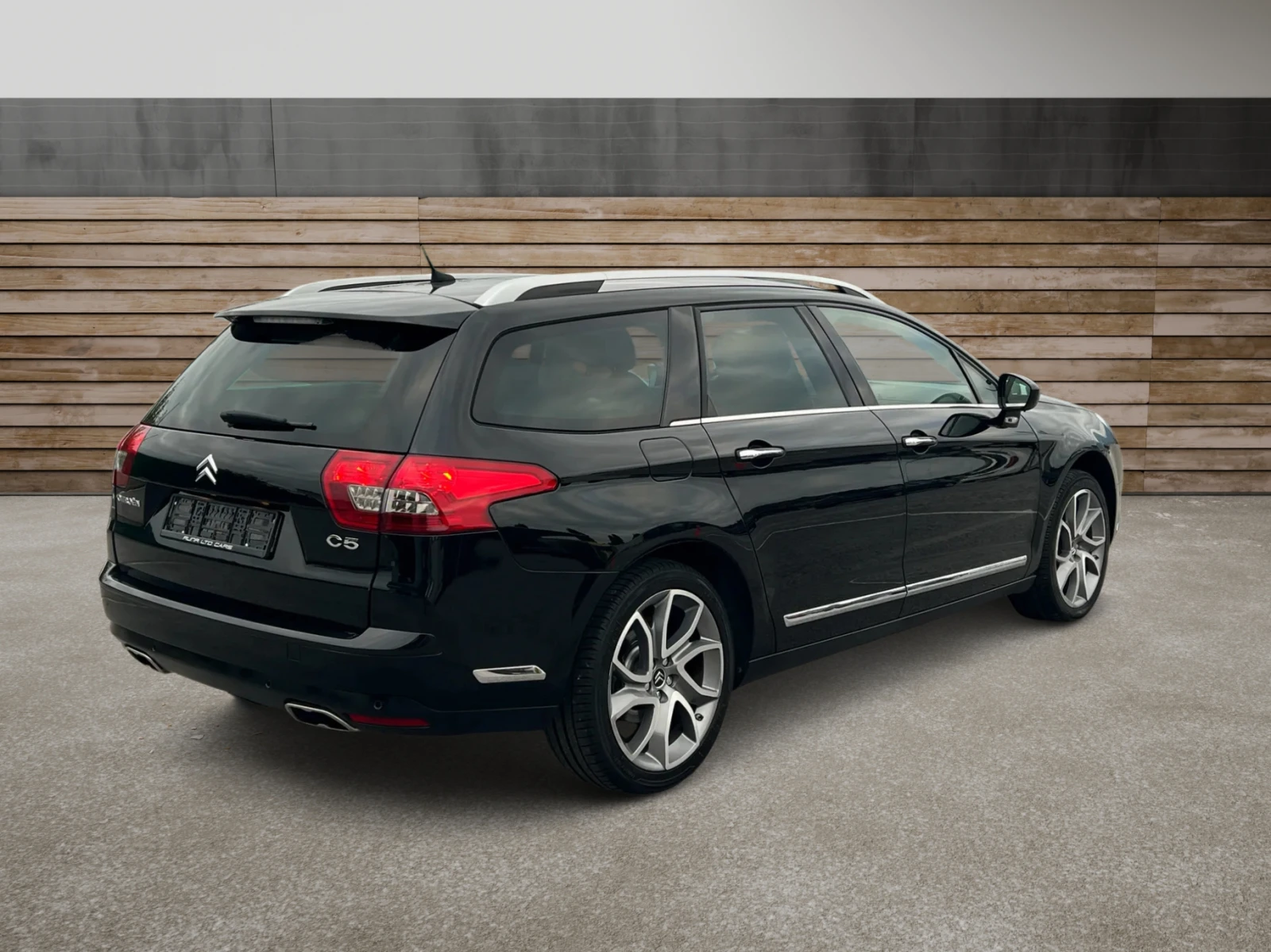 Citroen C5 2.2HDi Exclusive ПРОЧЕТИ ОПИСАНИЕТО - изображение 6