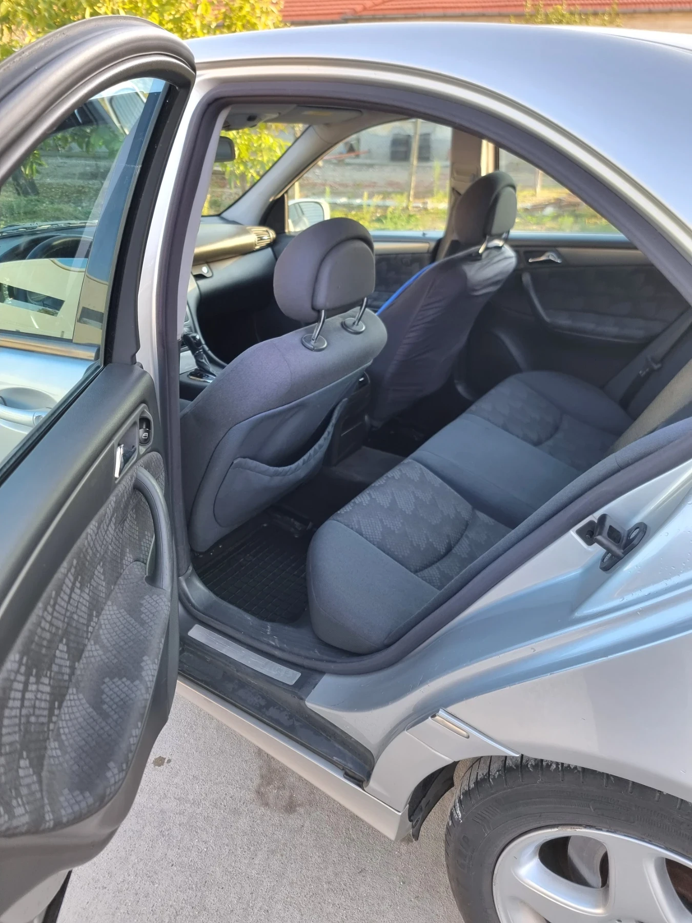 Mercedes-Benz C 270 2.7 | Mobile.bg — изображение 11