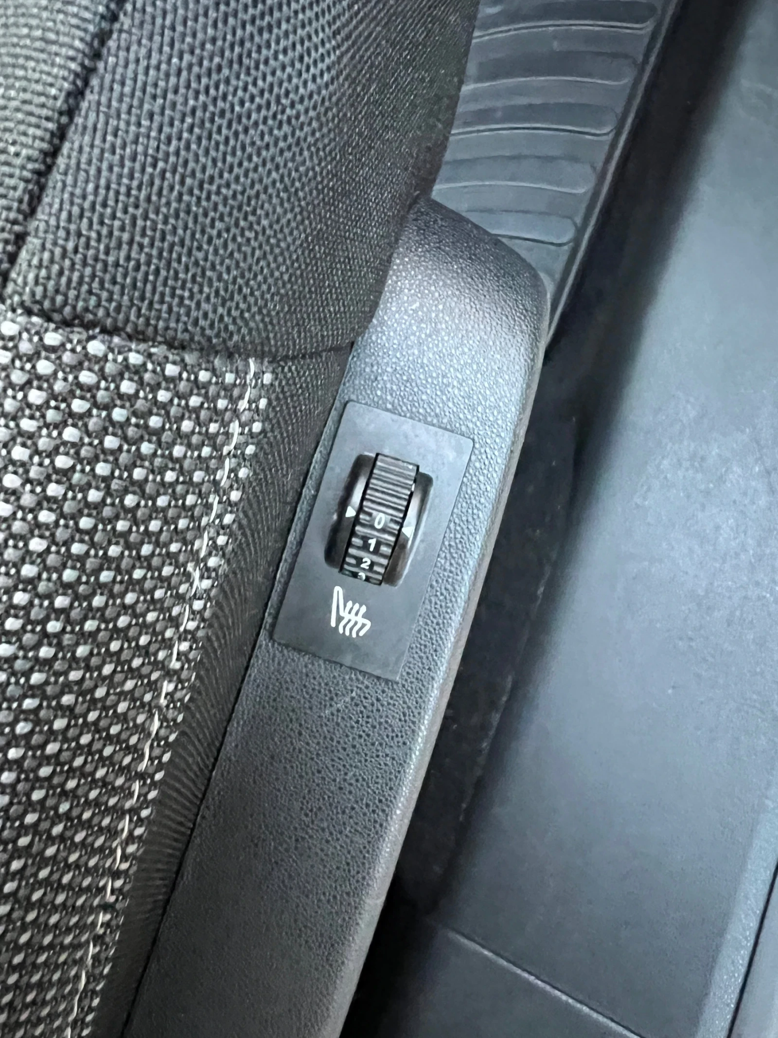 Citroen C4 Cactus 1.6HDI | Mobile.bg � ����������� 16