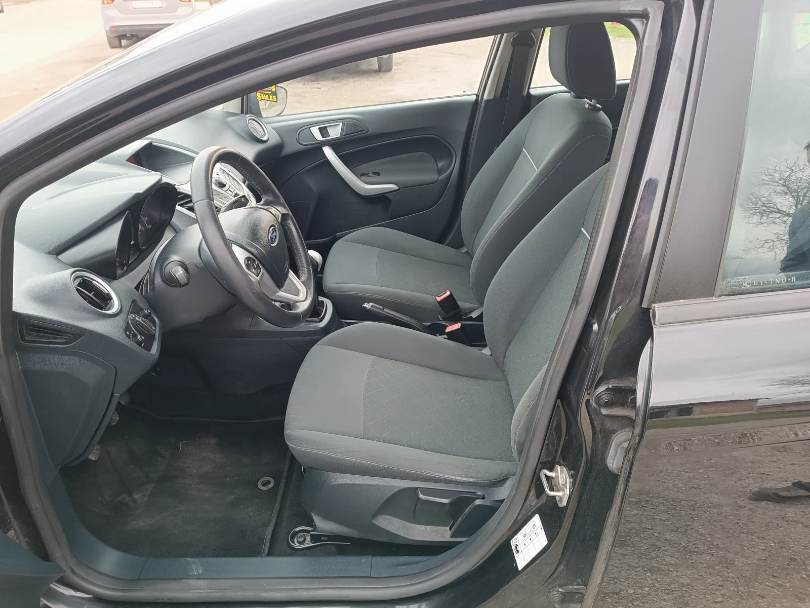 Ford Fiesta 1.6TDCI 95ps | Mobile.bg � ����������� 10