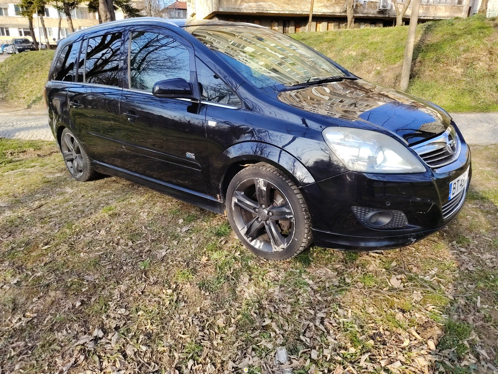 Opel Zafira OPC, снимка 3 - Автомобили и джипове - 53730318