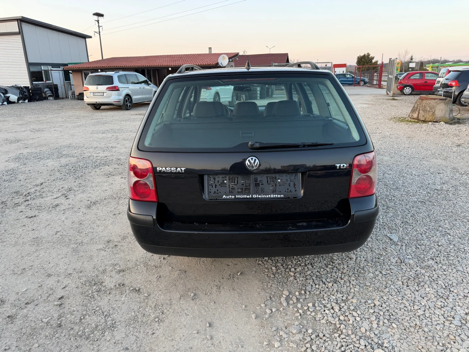 VW Passat 1.9TDI-101PS, снимка 6 - Автомобили и джипове - 53821540