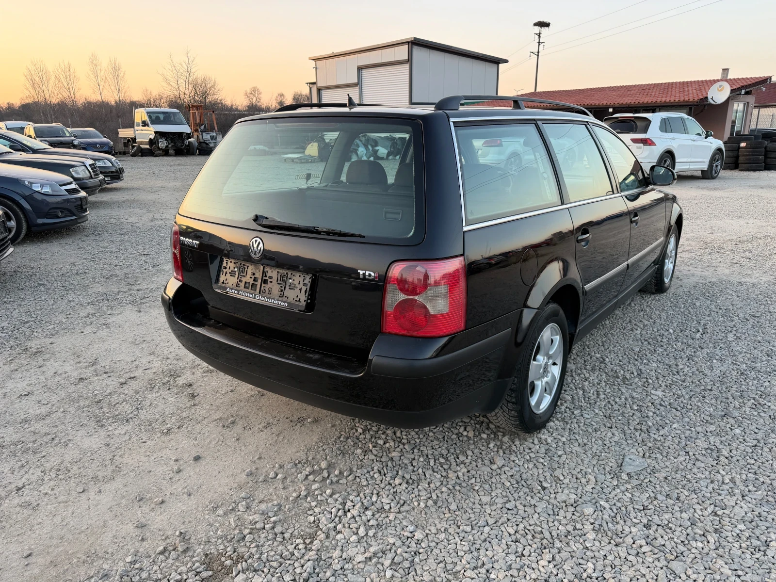 VW Passat 1.9TDI-101PS, снимка 5 - Автомобили и джипове - 53821540