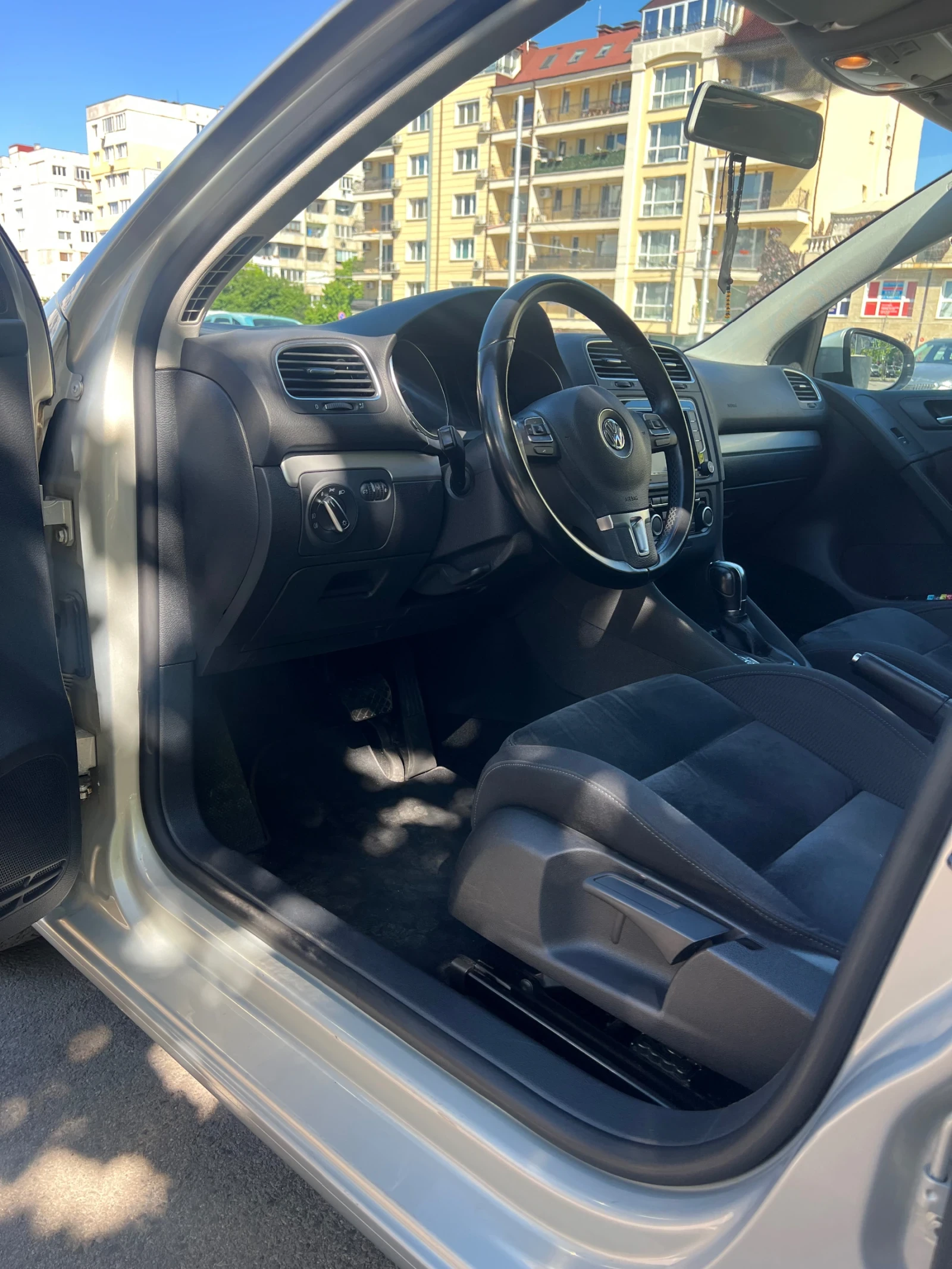 VW Golf 1.4/ 7G TOP/TOP, снимка 5 - Автомобили и джипове - 54606105