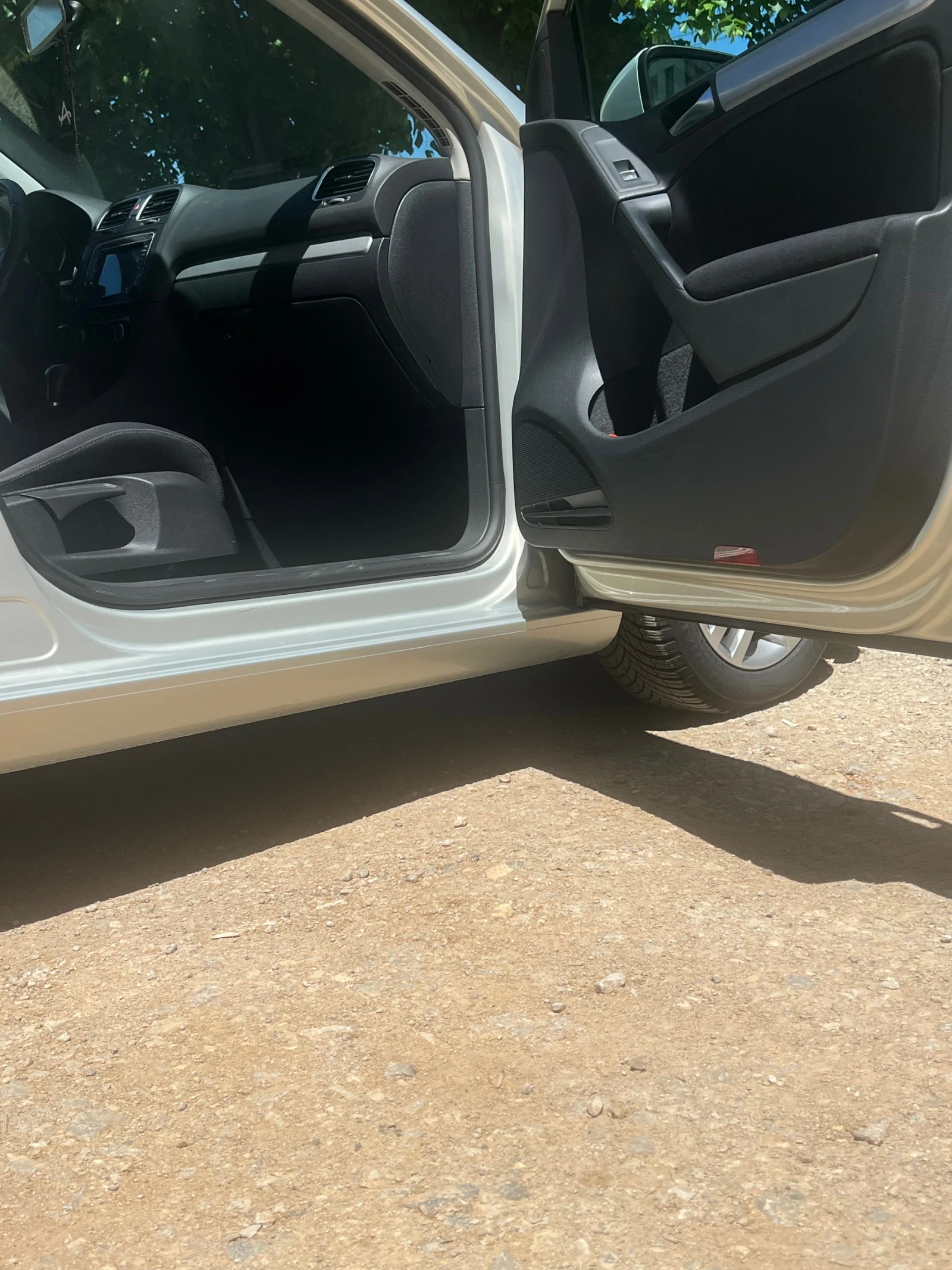 VW Golf 1.4/ 7G TOP/TOP, снимка 11 - Автомобили и джипове - 54606105