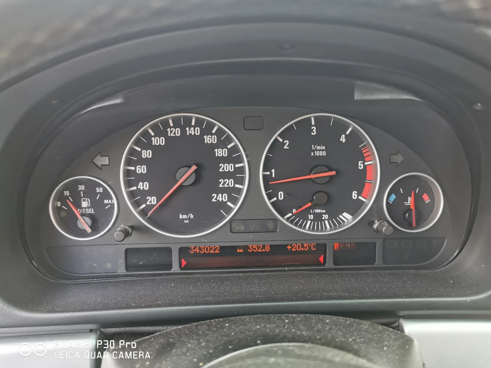 BMW 525, снимка 11 - Автомобили и джипове - 54768382