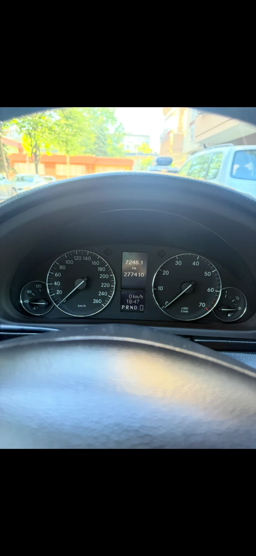 Mercedes-Benz C 350, снимка 8 - Автомобили и джипове - 55501512
