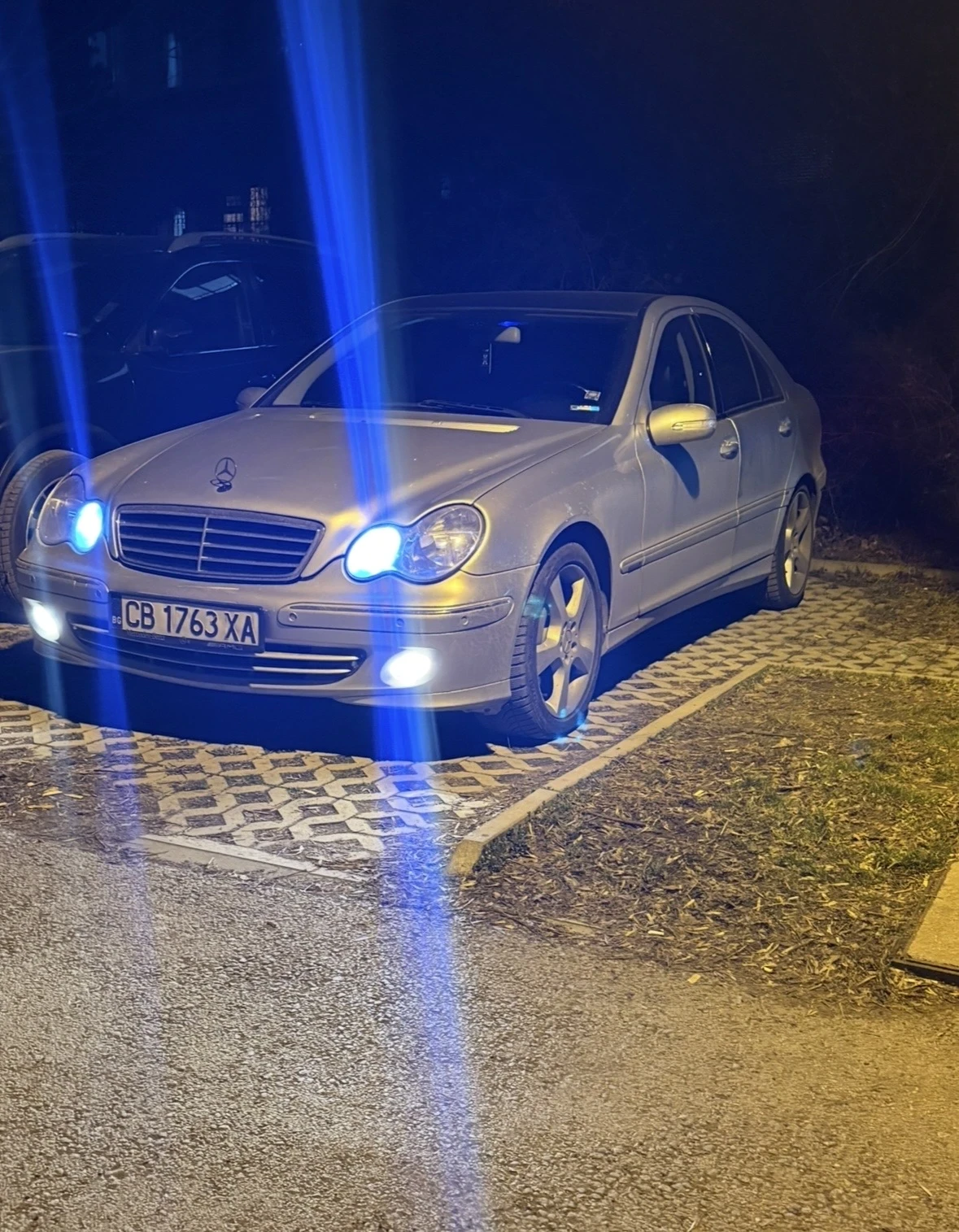 Mercedes-Benz C 350, снимка 3 - Автомобили и джипове - 55501512