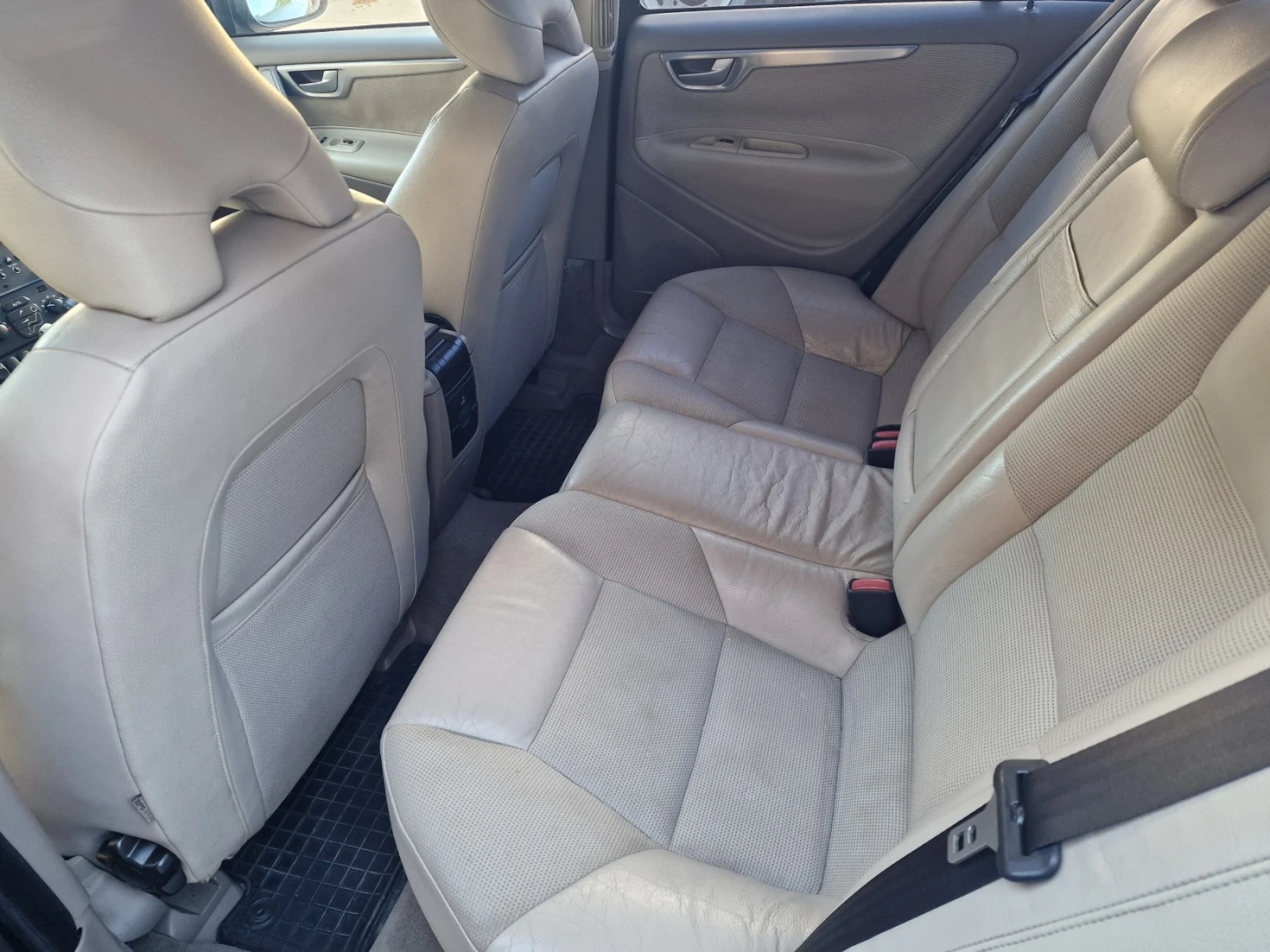 Volvo S60, снимка 4 - Автомобили и джипове - 55517520