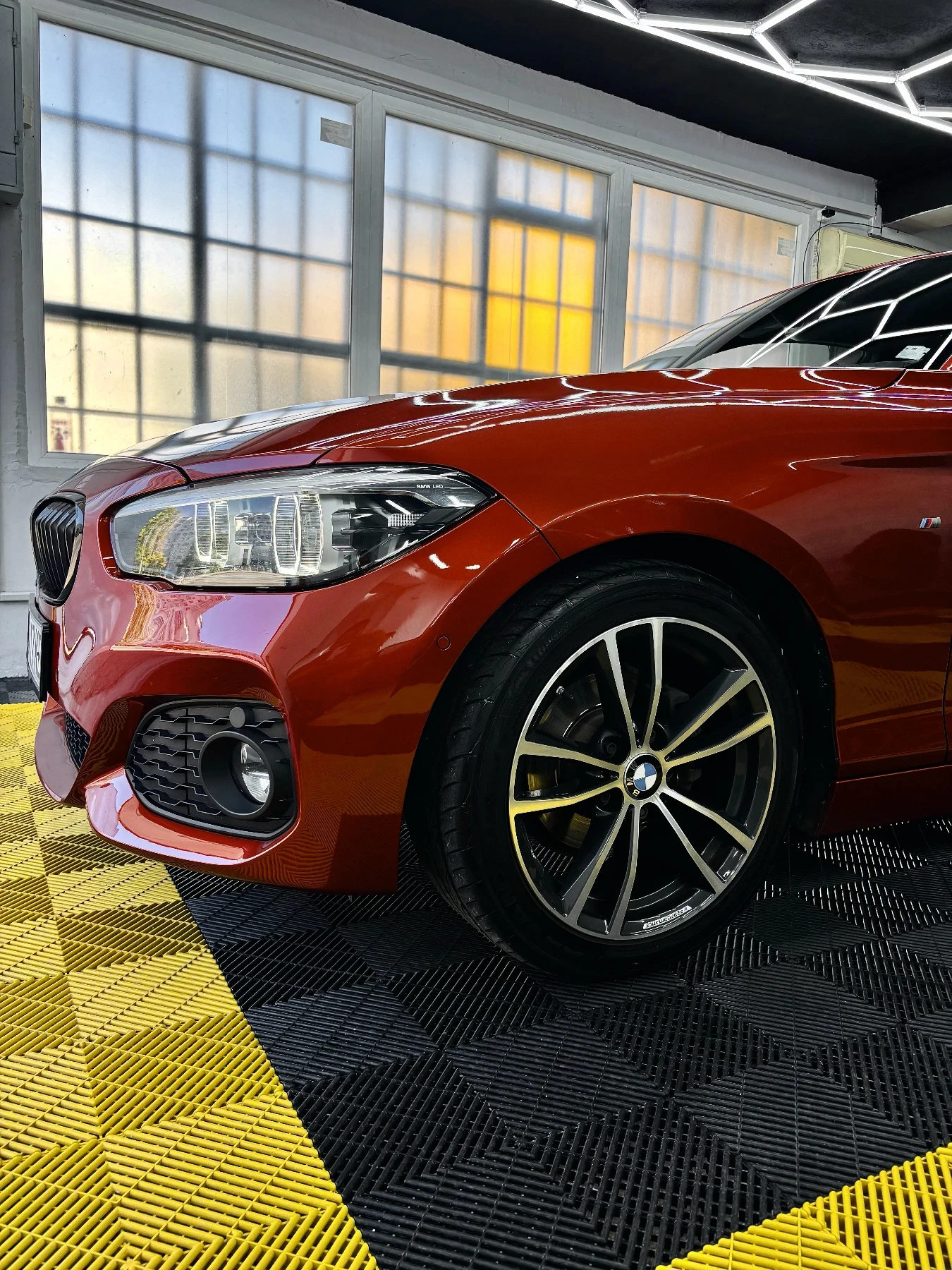 BMW 118 F21  2.0D Sport, снимка 8 - Автомобили и джипове - 55566072