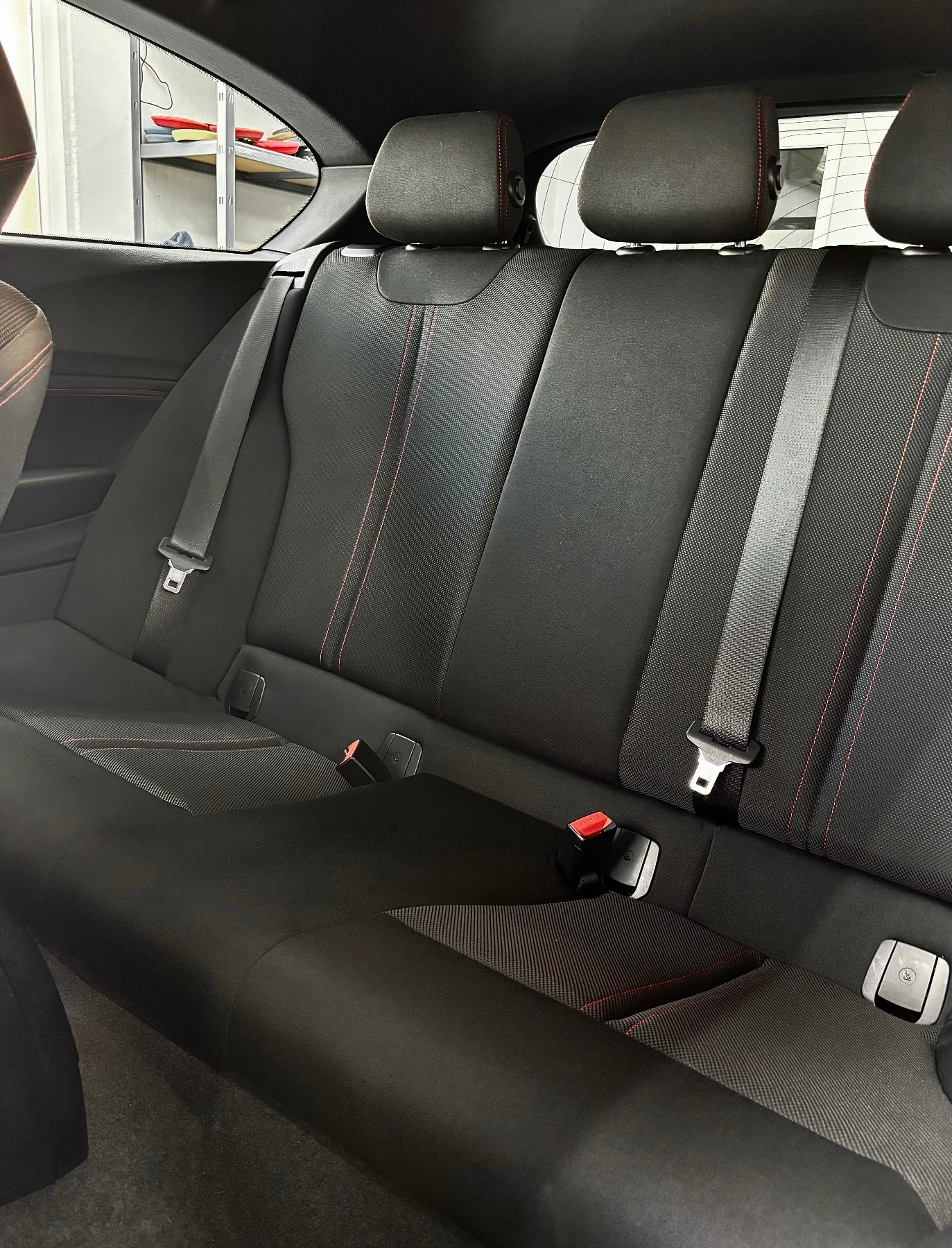 BMW 118 F21  2.0D Sport, снимка 13 - Автомобили и джипове - 55566072