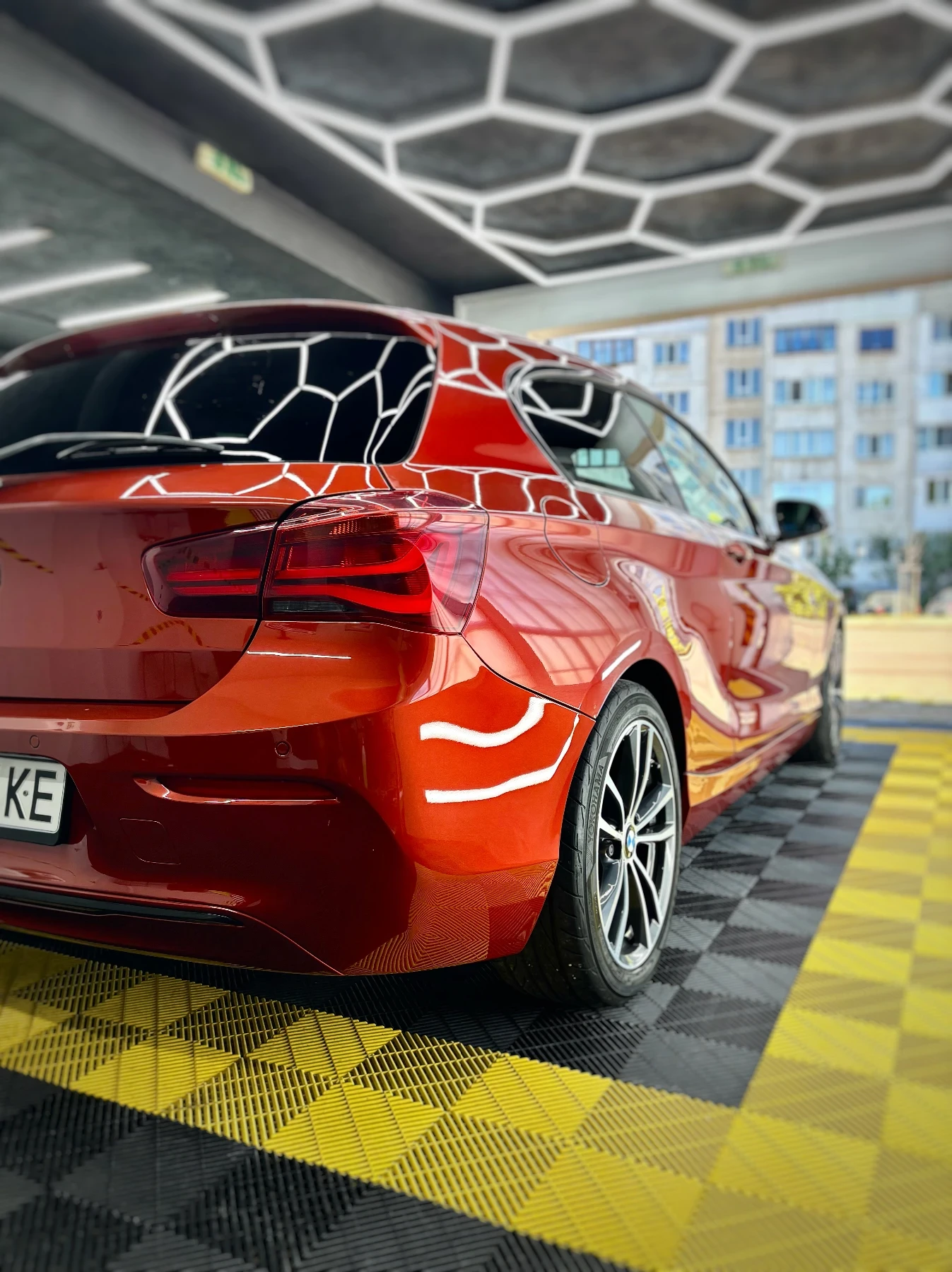 BMW 118 F21  2.0D Sport, снимка 6 - Автомобили и джипове - 55566072