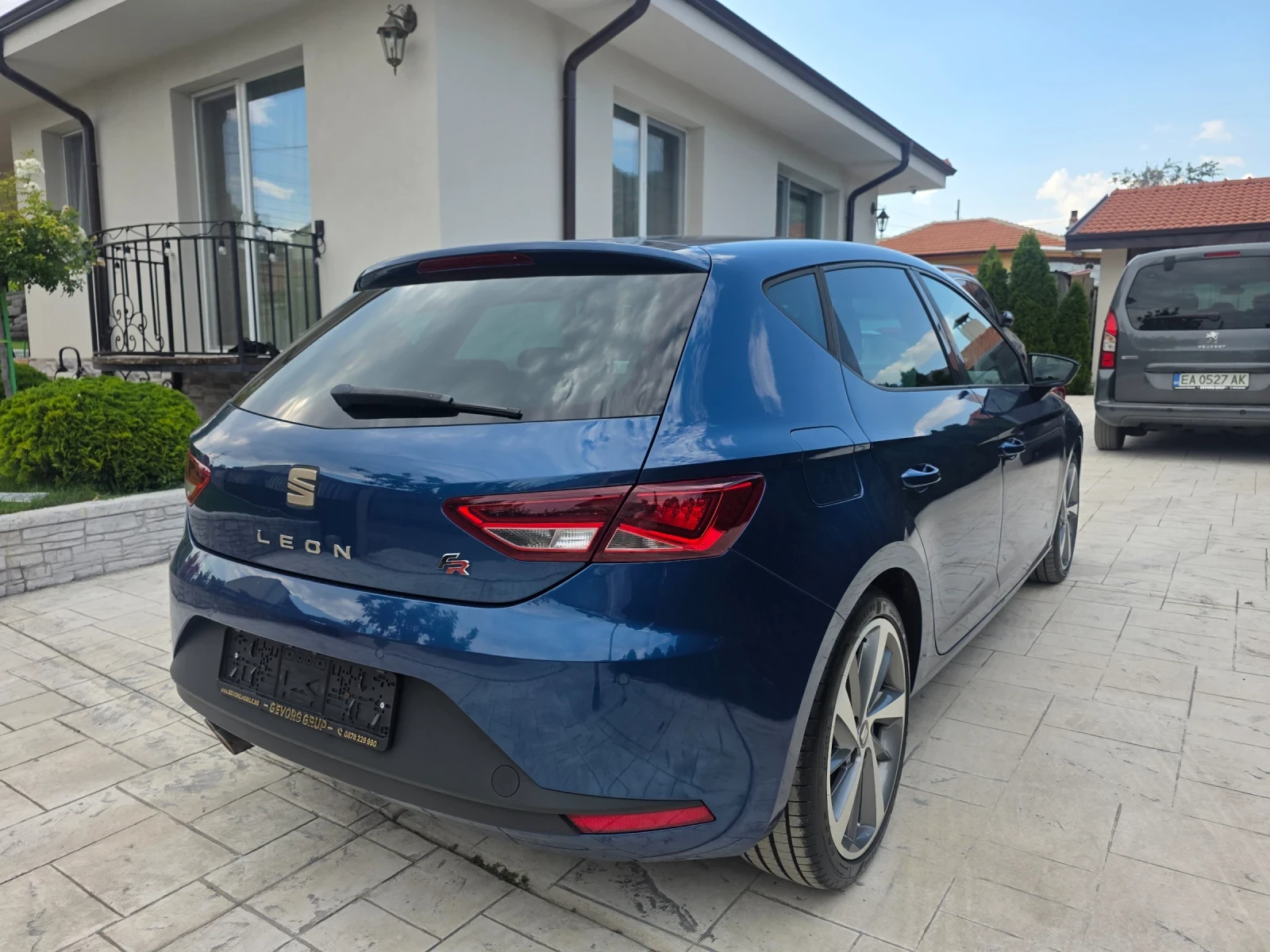 Seat Leon 2.0 TDI  FR , снимка 5 - Автомобили и джипове - 55588035