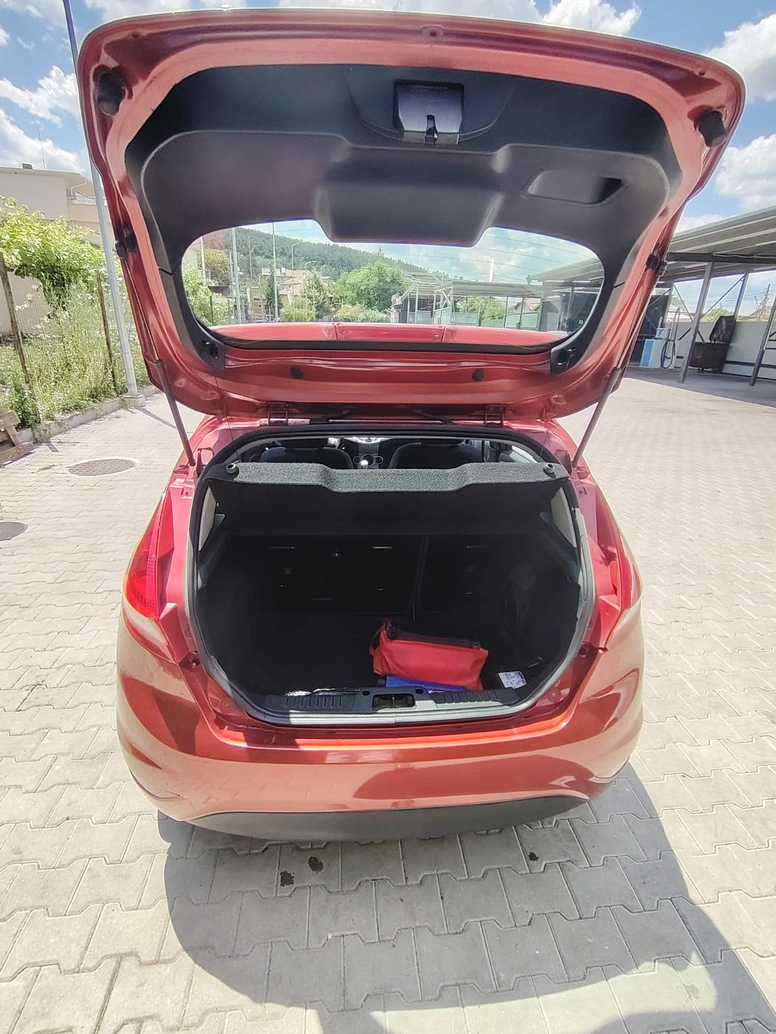 Ford Fiesta 1.4, от Мото-Пфое, Реални км., снимка 6 - Автомобили и джипове - 55602348