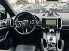 Porsche Cayenne AWD 4dr  CARFAX, снимка 9