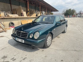 Mercedes-Benz E 320, снимка 1
