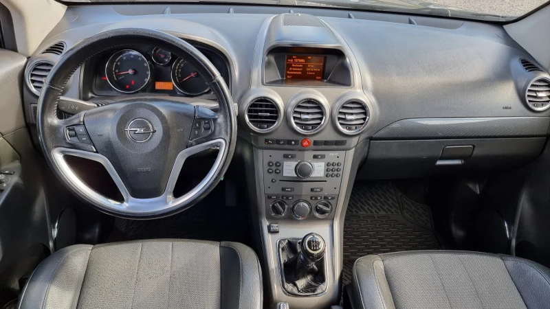 Opel Antara 2.4i GAS, снимка 9 - Автомобили и джипове - 48993286