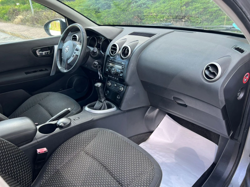 Nissan Qashqai 1.6 бензин Лизинг през Уникредит по 230 лв на месе, снимка 10 - Автомобили и джипове - 50976753