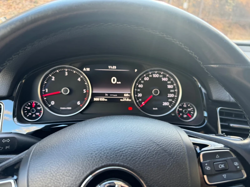 VW Touareg - 27500 лв. - 74225186 | Car24.bg