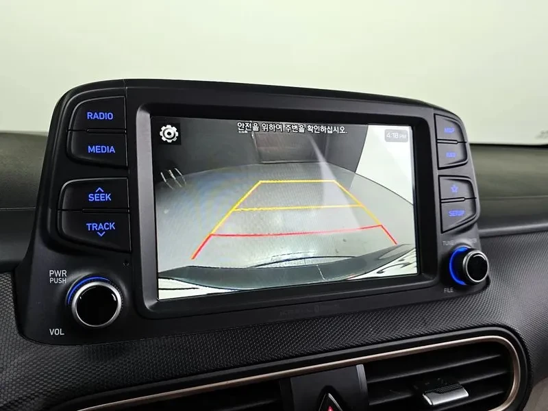 Hyundai Kona 1.6 TURBO 2WD PREMIUM, снимка 16 - Автомобили и джипове - 55299316