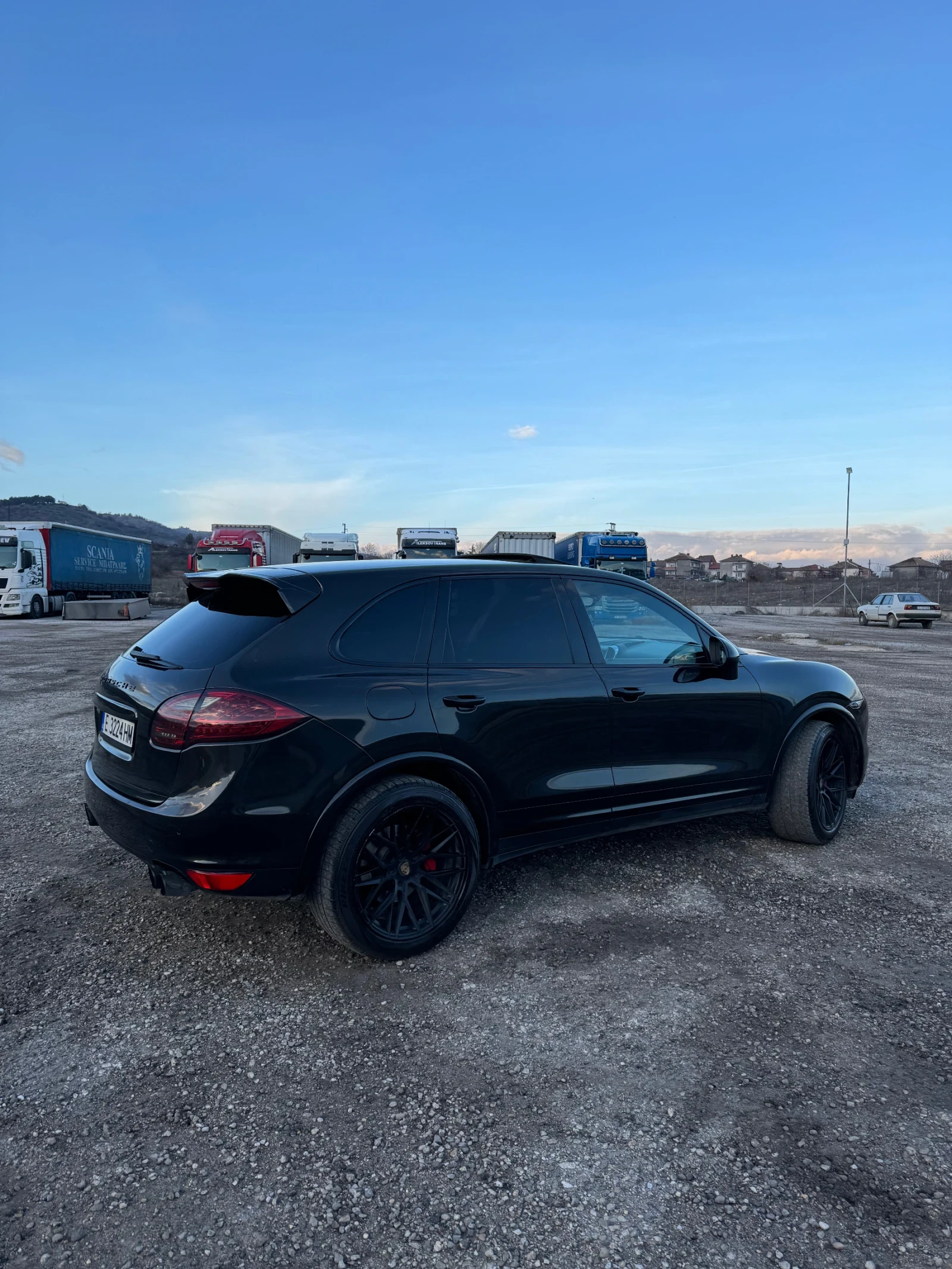 Porsche Cayenne 3.0 - изображение 3