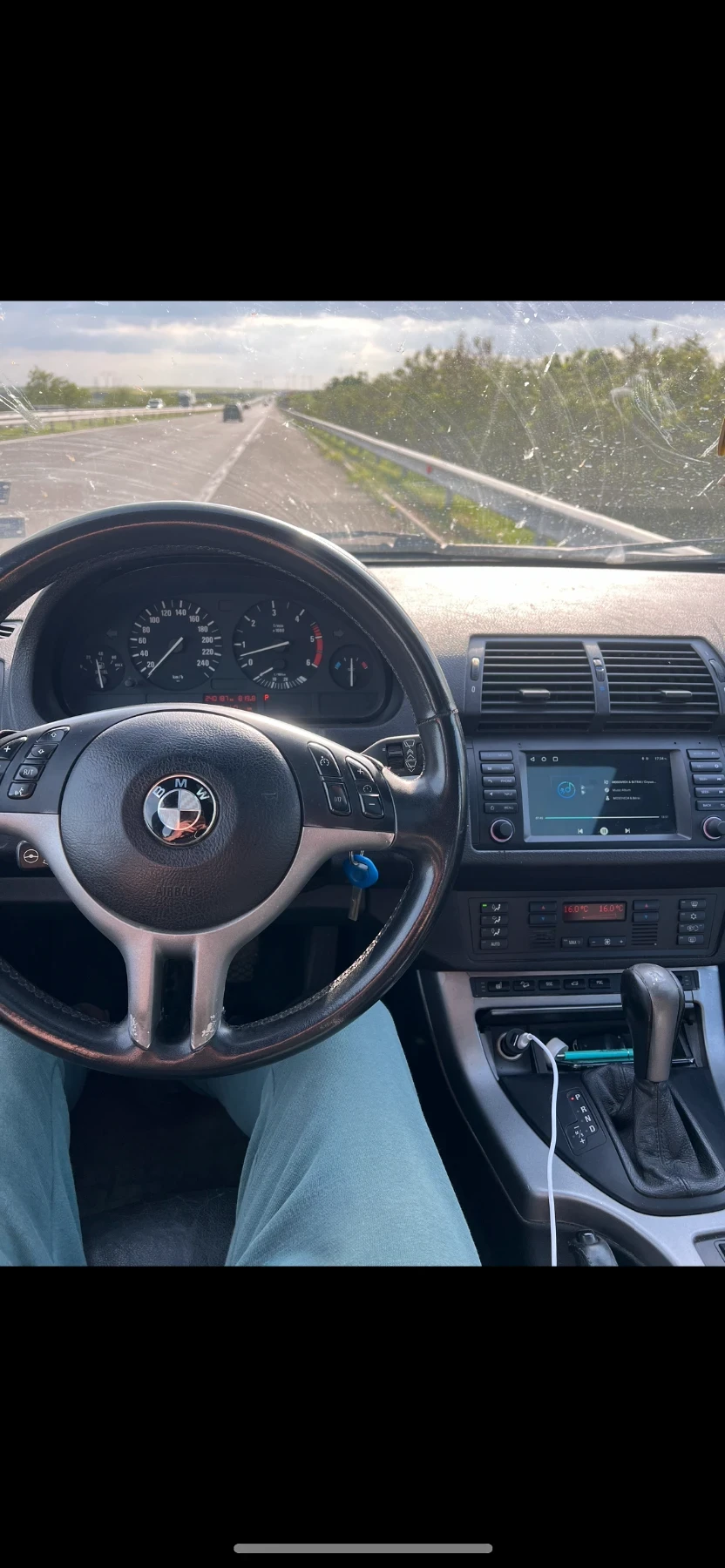 BMW X5 3000 - изображение 2