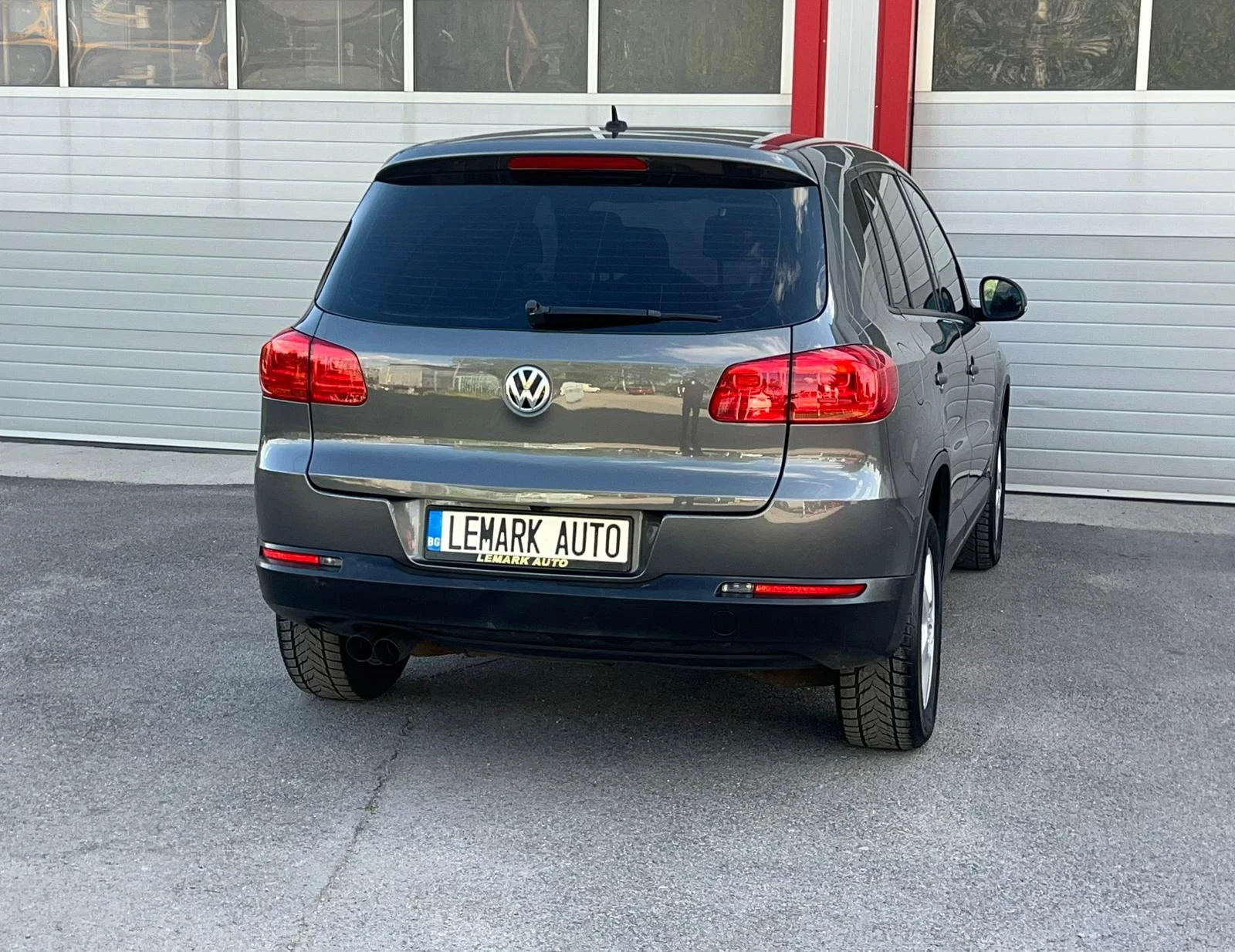 VW Tiguan 2.0TDI HIGHLINE 4MOTION NAVI KAMERA EVRO 5B ЛИЗИНГ - изображение 8