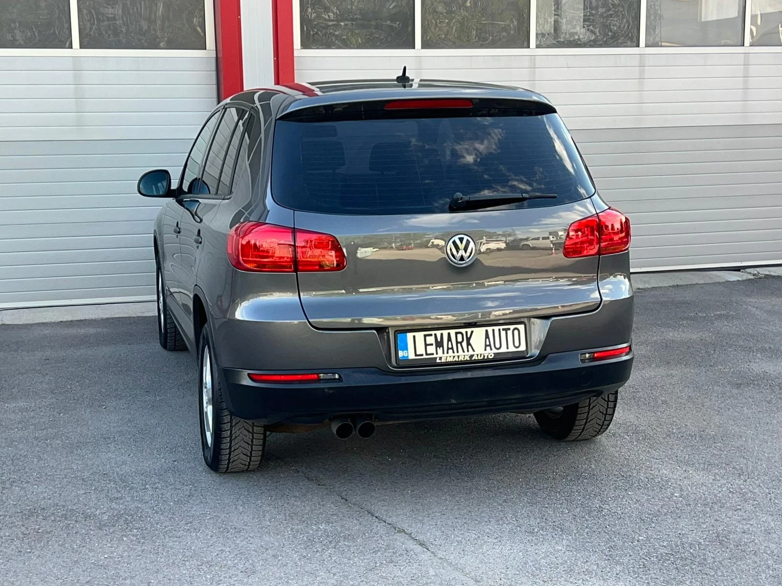VW Tiguan 2.0TDI HIGHLINE 4MOTION NAVI KAMERA EVRO 5B ЛИЗИНГ - изображение 9