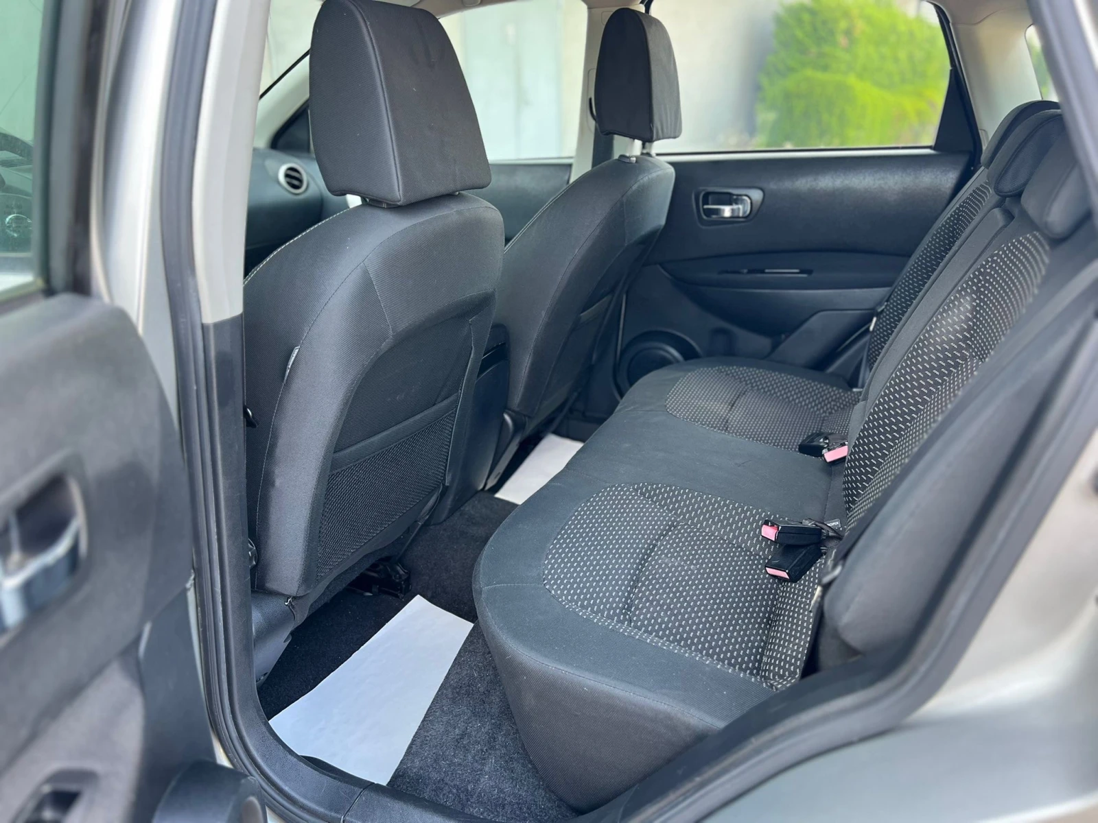 Nissan Qashqai 1.6      230    | Mobile.bg   11