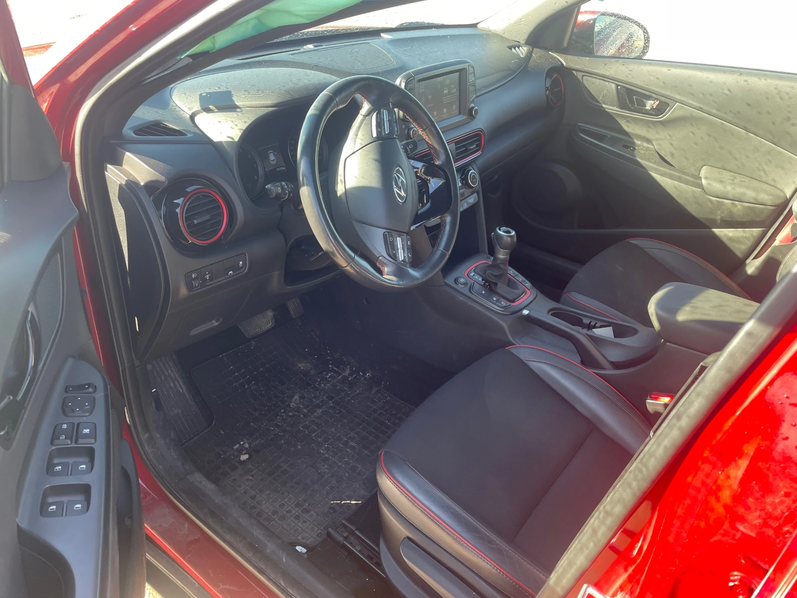 Hyundai Kona 1.6 T-GDI - изображение 9