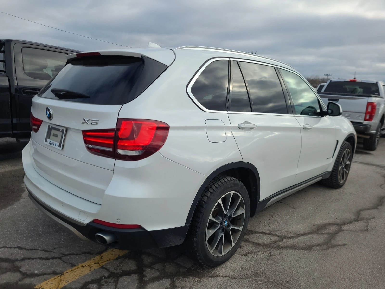 BMW X5  * * CARFAX * *   * *  | Mobile.bg   3