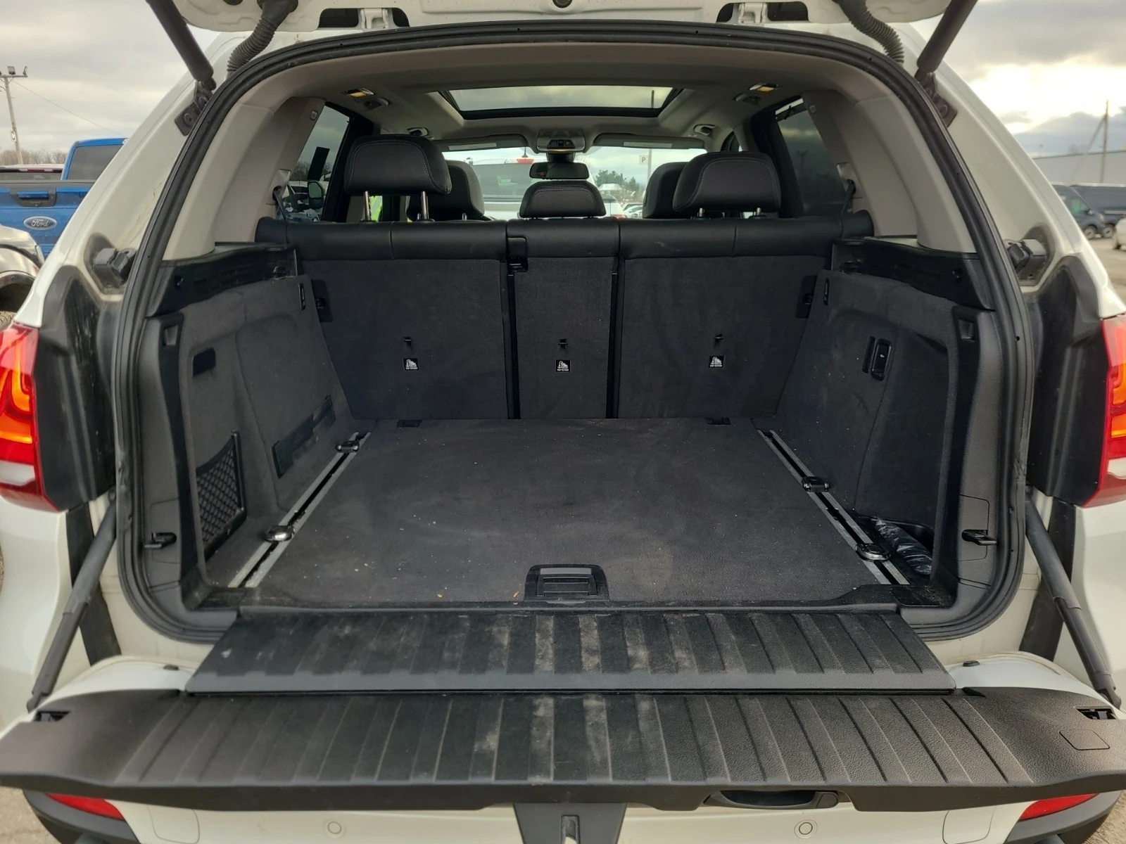 BMW X5  * * CARFAX * *   * *  | Mobile.bg   12