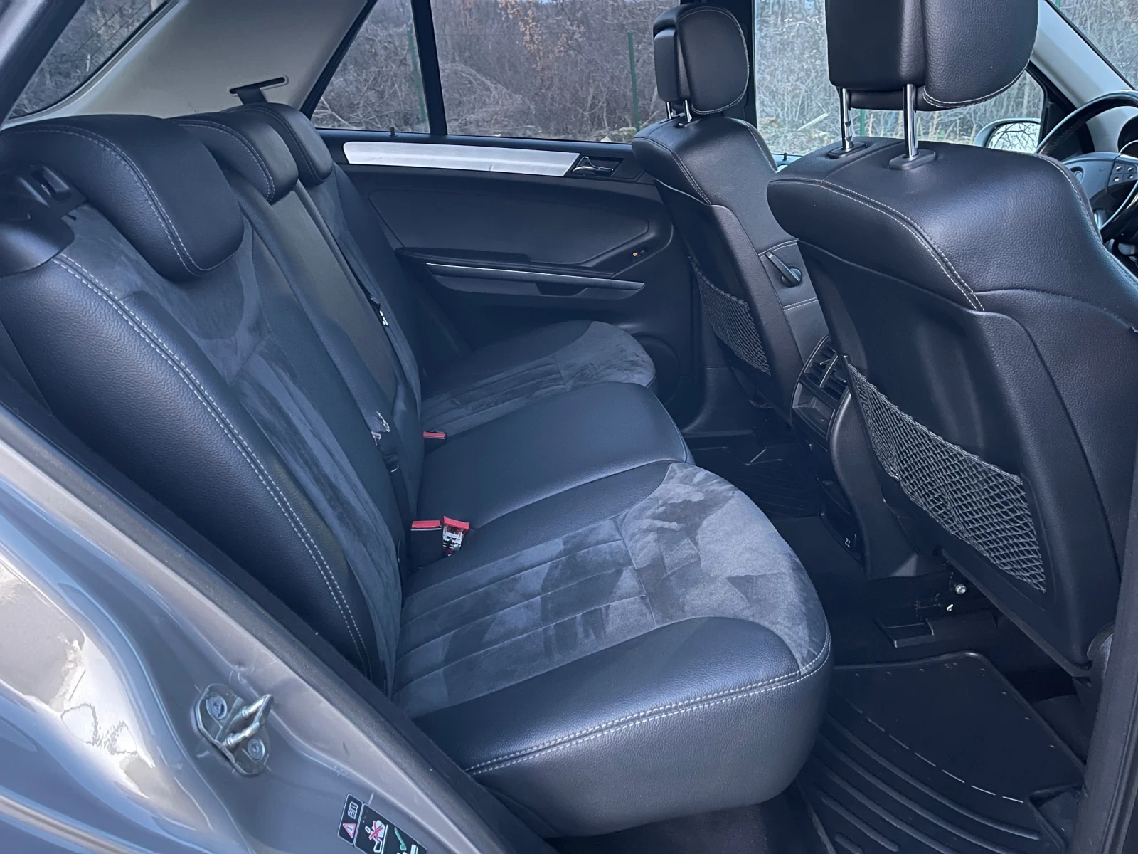 Mercedes-Benz ML 320 CDI НА ПРУЖИНИ, снимка 13 - Автомобили и джипове - 53880187