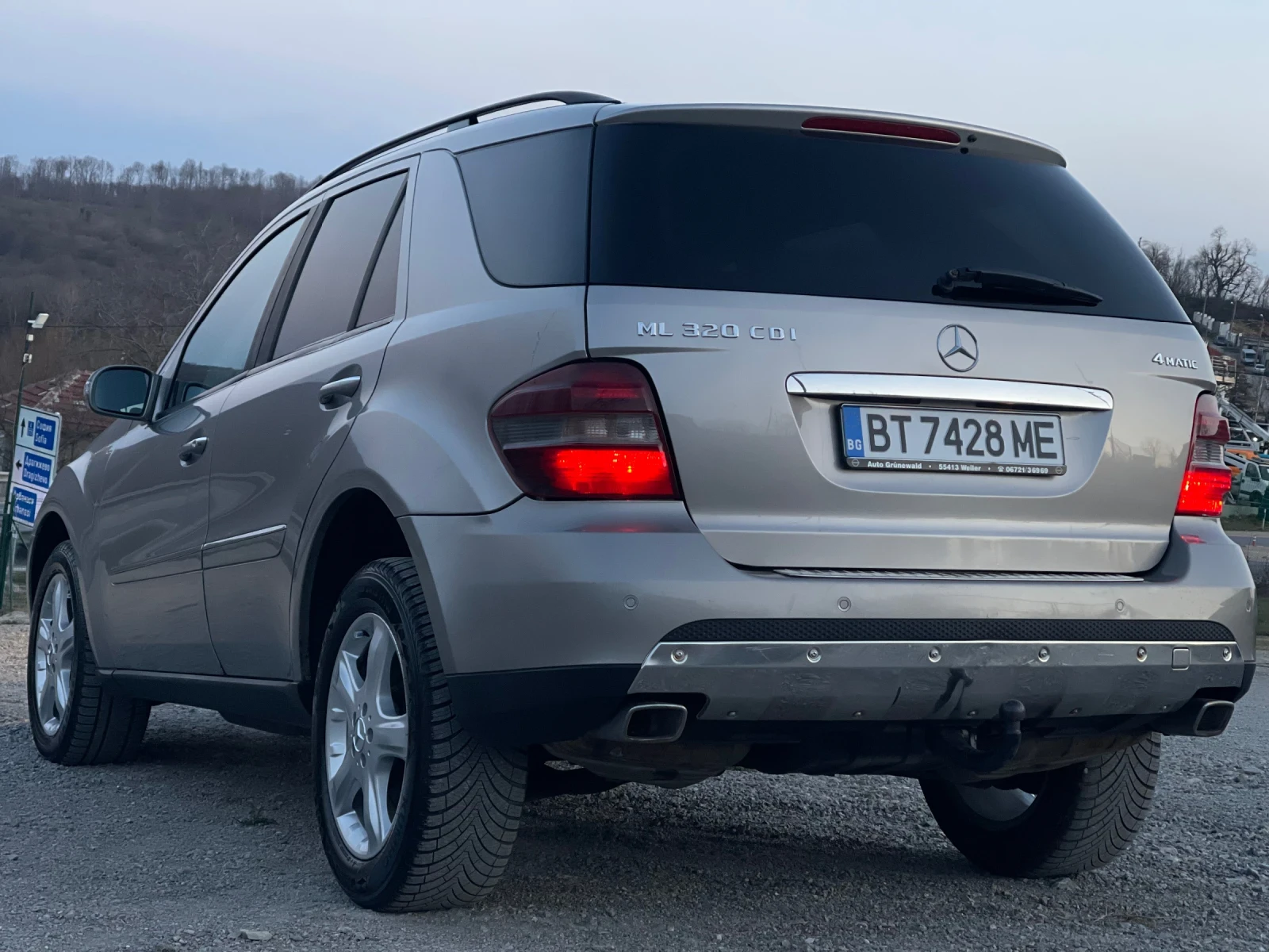 Mercedes-Benz ML 320 CDI НА ПРУЖИНИ, снимка 8 - Автомобили и джипове - 53880187