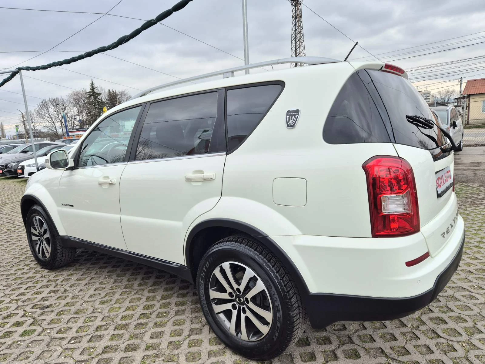 SsangYong Rexton 2.0D-155��-131.000��-FACE LIFT-4X4-AUTOMATIC-7���� | Mobile.bg � ����������� 2