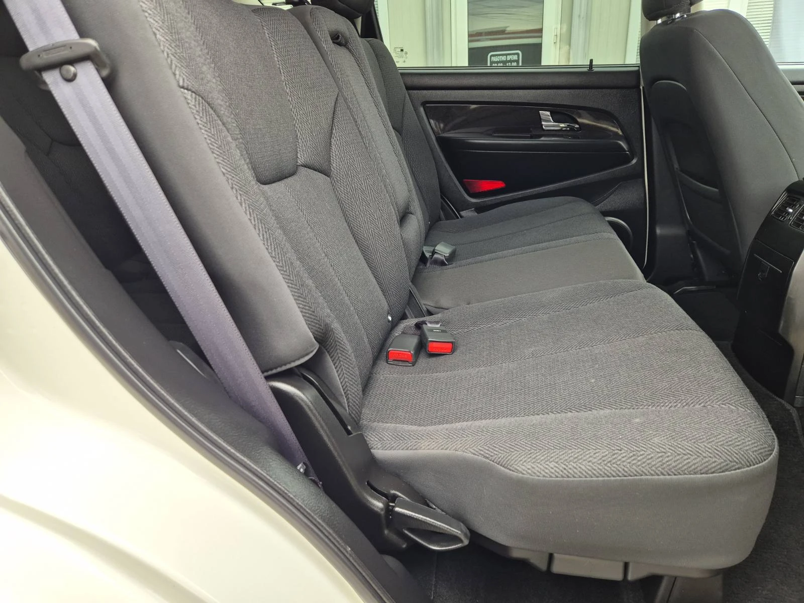 SsangYong Rexton 2.0D-155��-131.000��-FACE LIFT-4X4-AUTOMATIC-7���� | Mobile.bg � ����������� 14