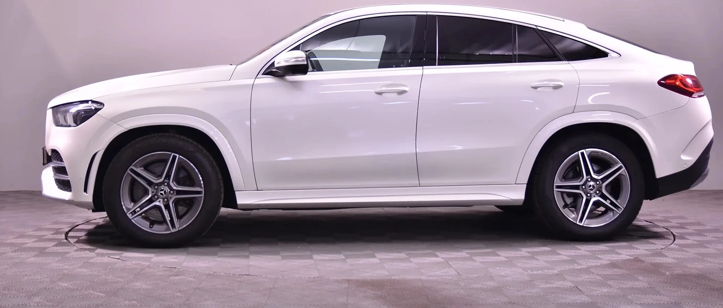 Mercedes-Benz GLE Coupe 350d 4MATIC AMG-Line, снимка 2 - Автомобили и джипове - 54024424