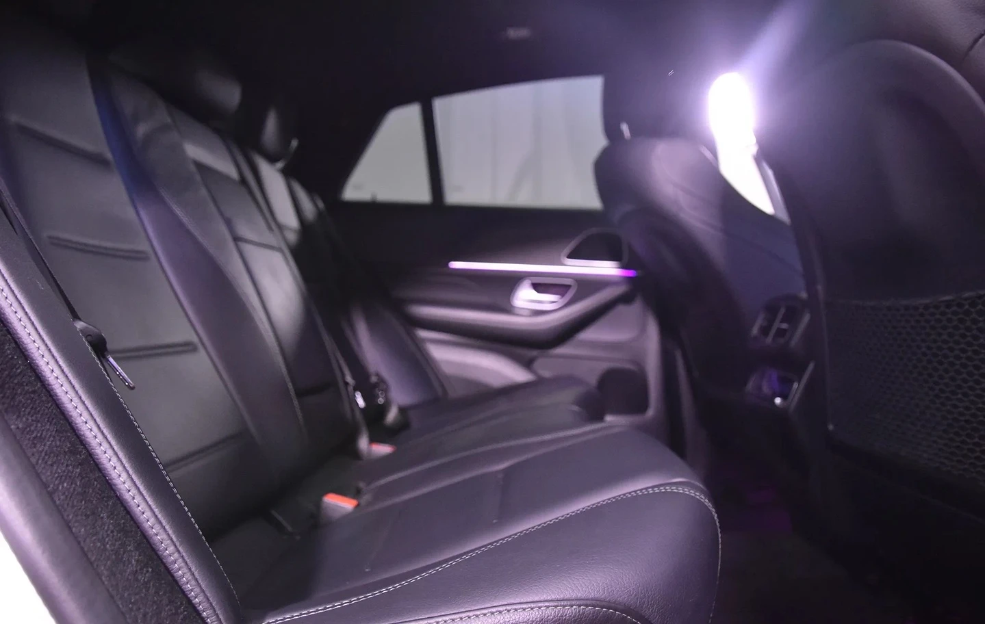 Mercedes-Benz GLE Coupe 350d 4MATIC AMG-Line, снимка 9 - Автомобили и джипове - 54024424