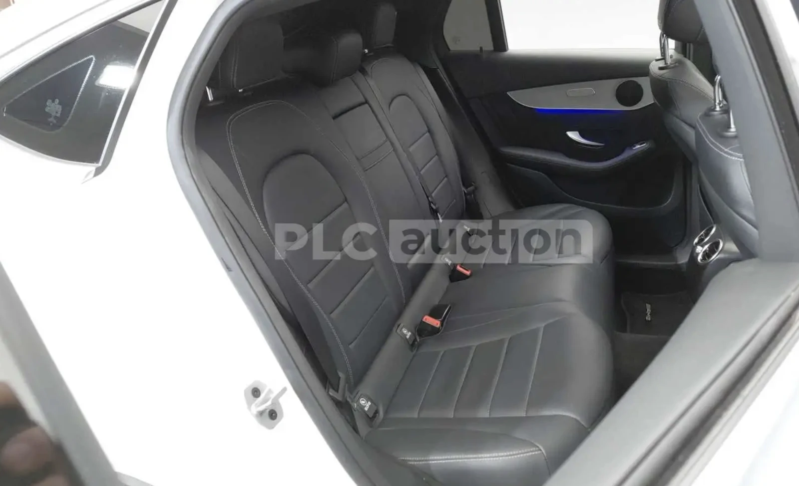 Mercedes-Benz GLC 220 Amg line/360 КАМЕРИ/ 4 MATIC/, снимка 11 - Автомобили и джипове - 54123549