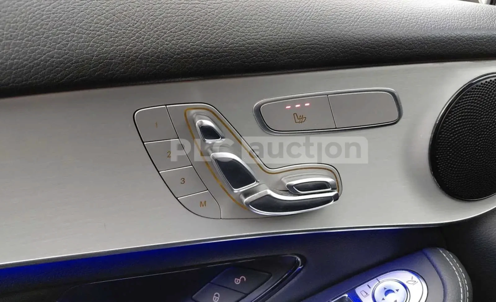 Mercedes-Benz GLC 220 Amg line/360 КАМЕРИ/ 4 MATIC/, снимка 15 - Автомобили и джипове - 54123549