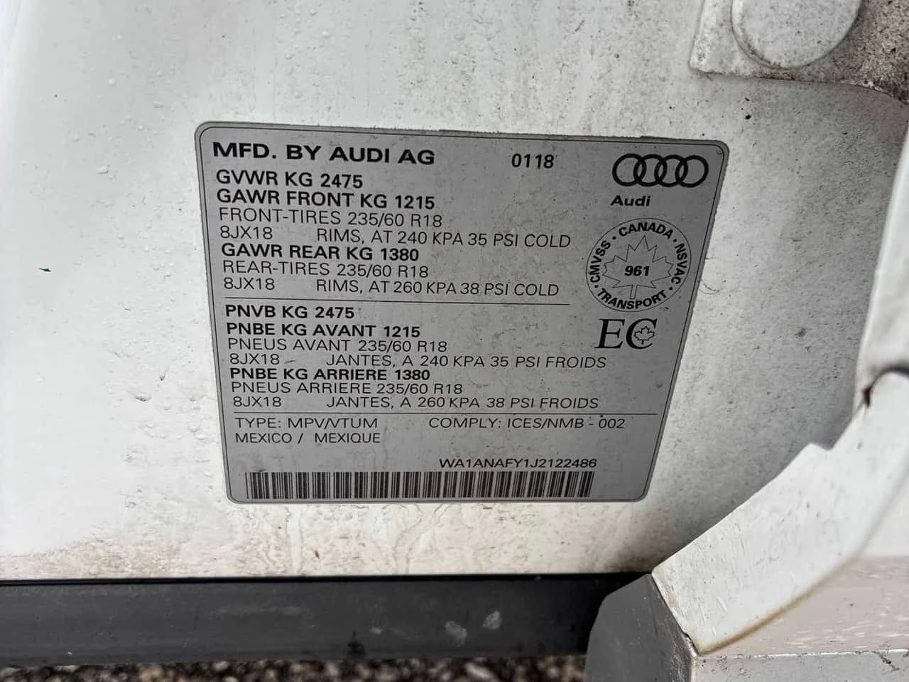 Audi Q5 * KOMFORT * CARFAX * ПОДГРЕВИ * KEYLESS, снимка 11 - Автомобили и джипове - 54162013