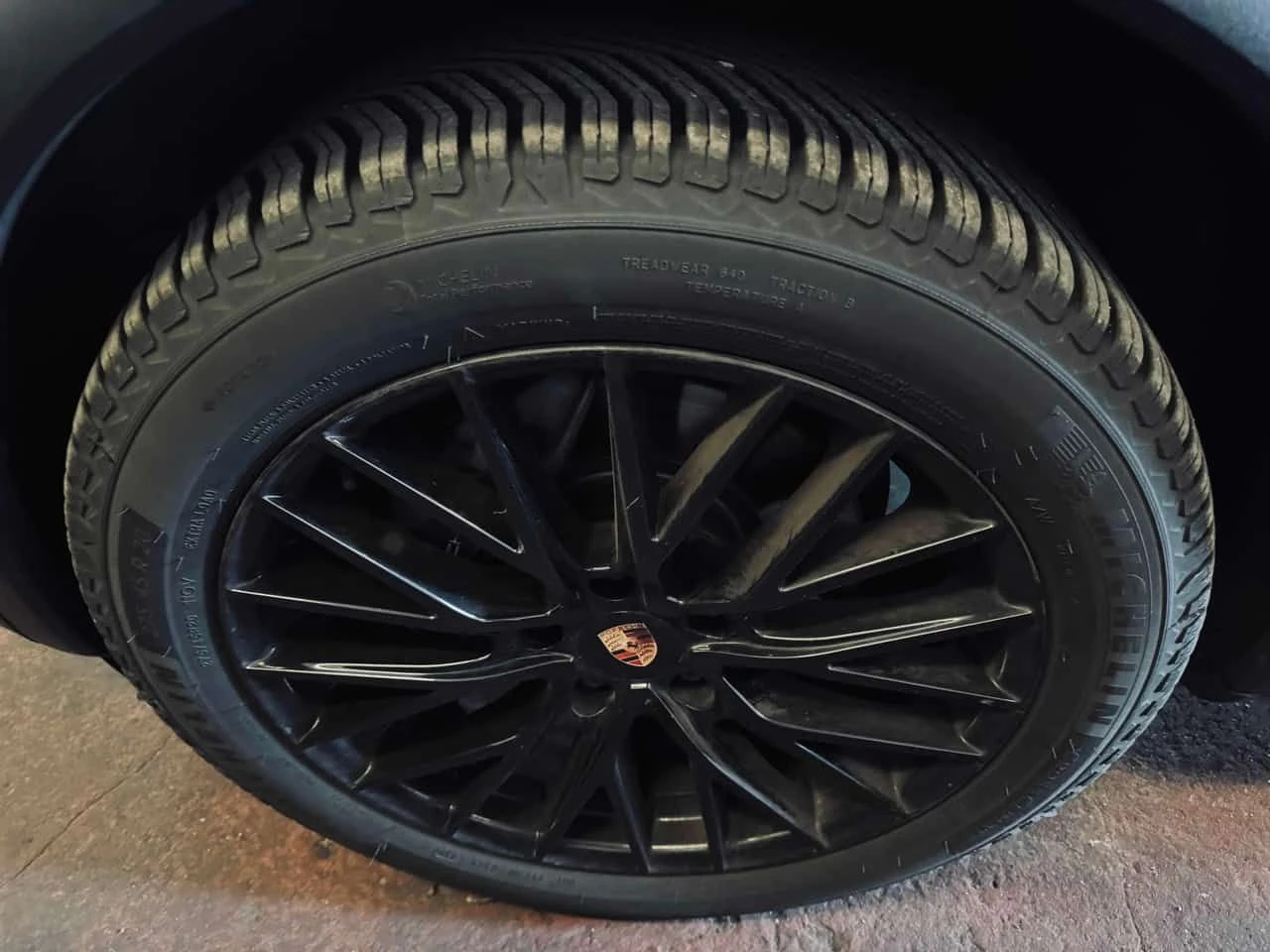Porsche Cayenne AWD 4dr  CARFAX, снимка 7 - Автомобили и джипове - 54598512
