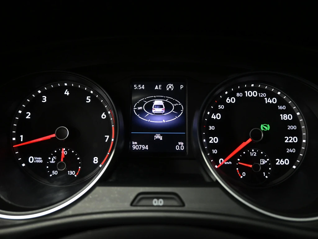 VW Atlas Comfortline КОЖА, ЦЕНА ДО БГ, снимка 13 - Автомобили и джипове - 54990013