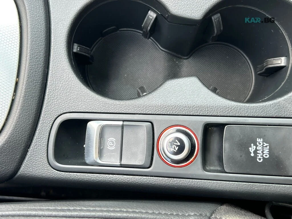 Audi Q3 Premium Plus* AвтоКредит* (ЦЕНА ДО БГ), снимка 15 - Автомобили и джипове - 55246294