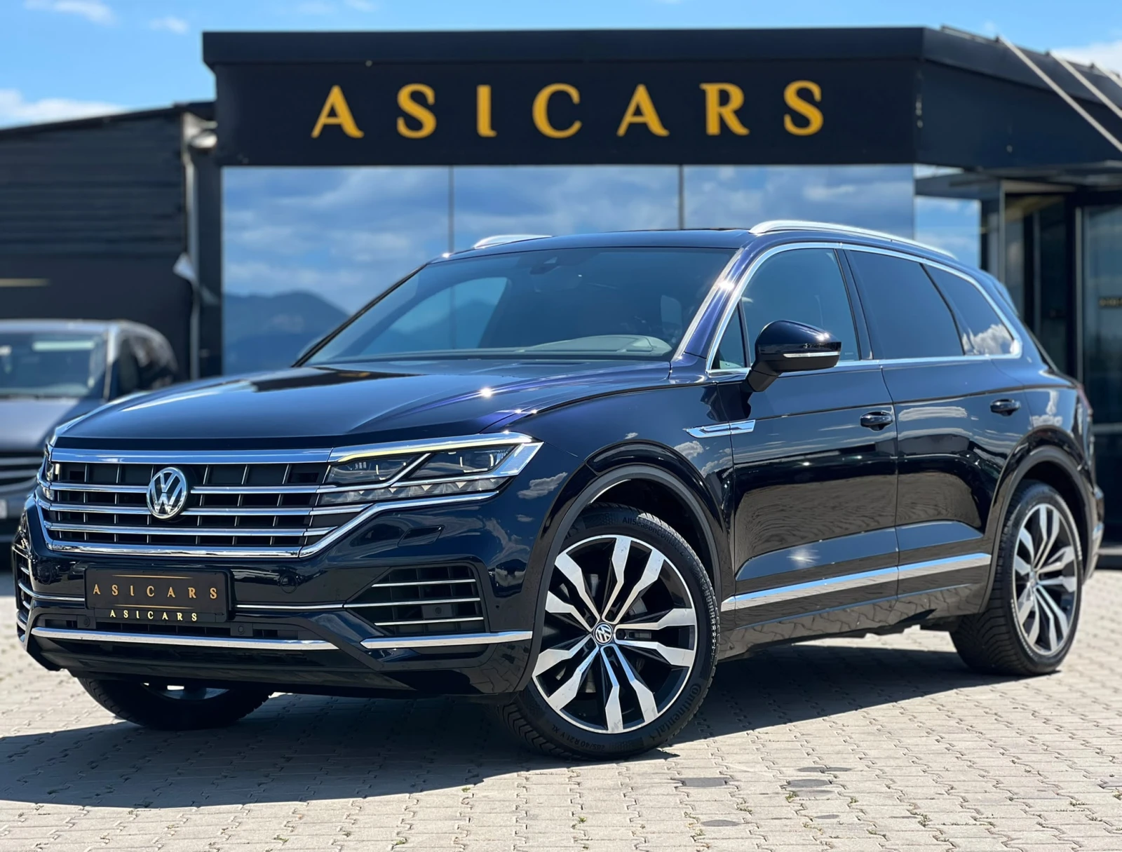 VW Touareg / 3.0TDI / 231HP / ПАНОРАМА / ADVANCED / FULL /