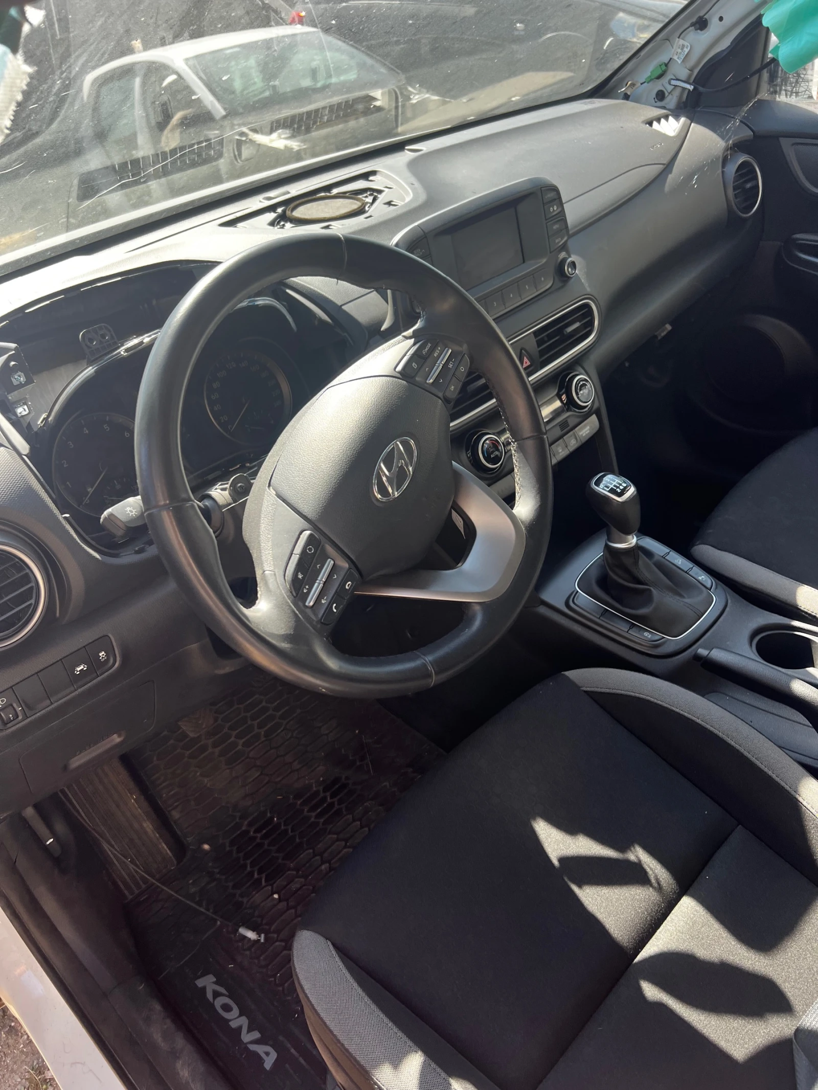 Hyundai Kona, снимка 6 - Автомобили и джипове - 55274529