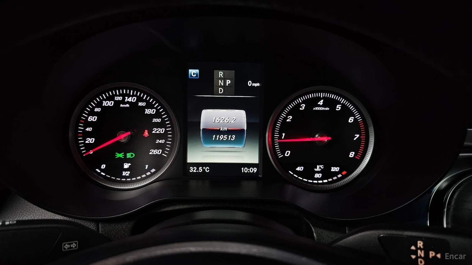 Mercedes-Benz GLC 300 COUPE* 360* DISTRO* PANO, снимка 5 - Автомобили и джипове - 55641058
