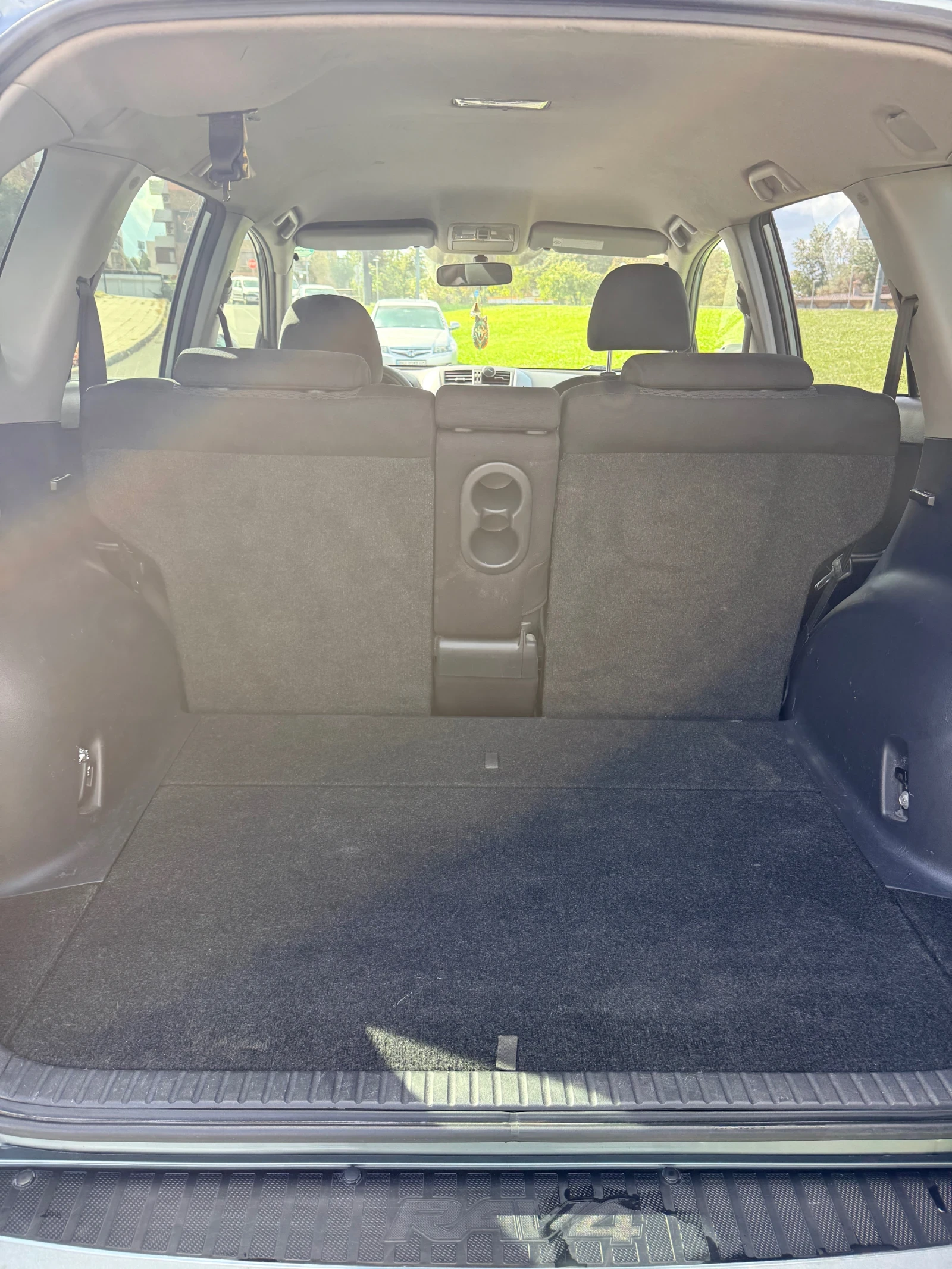 Toyota Rav4, снимка 9 - Автомобили и джипове - 56329814