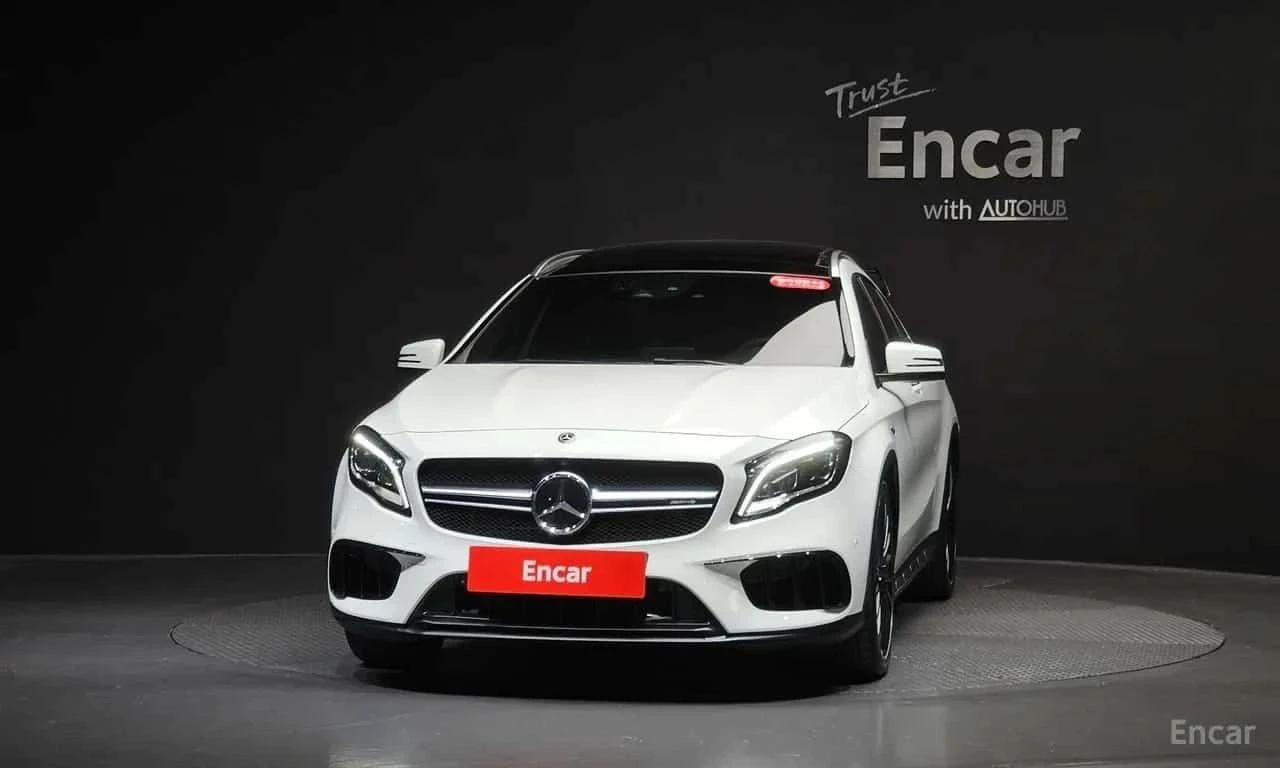 Mercedes-Benz GLA 45 AMG, снимка 3 - Автомобили и джипове - 56685649